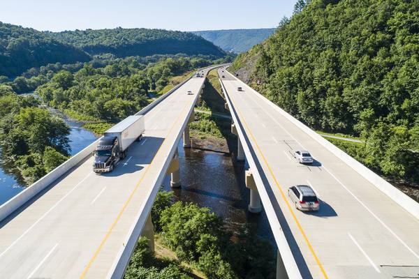 Bridge safety: Federal government tracks unsafe spans