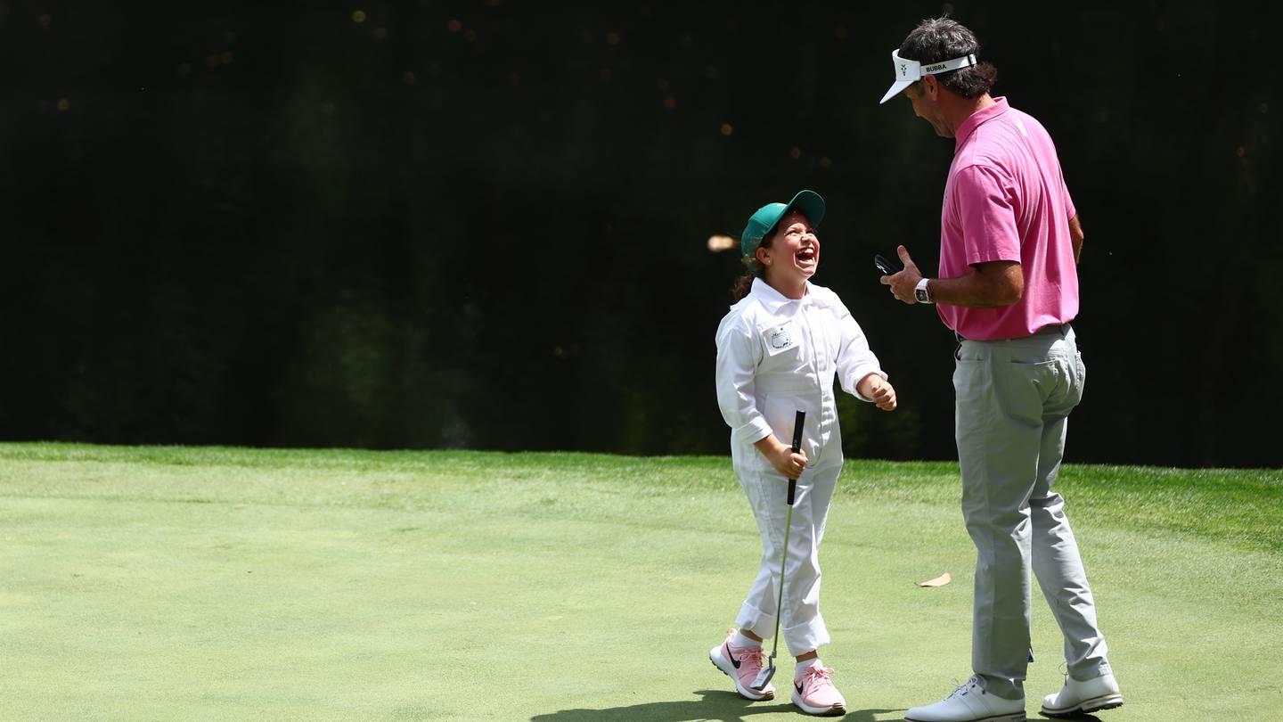 WATCH: Bubba Watson’s daughter sinks 3 huge putts at Augusta National Par-3 contest