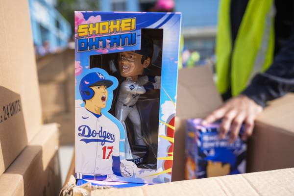 Dodgers' first Shohei Ohtani bobblehead giveaway creates 'a stir' and snarls stadium traffic