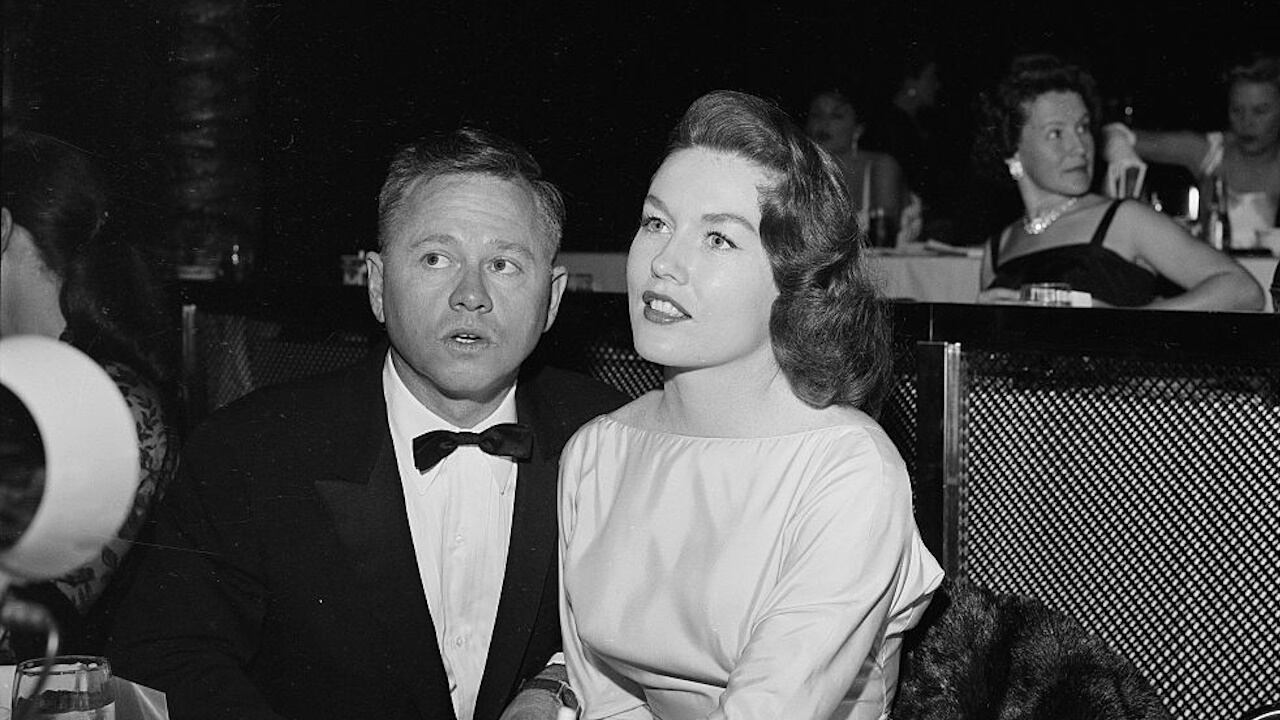 The actress was Mickey Rooney's fourth wife.